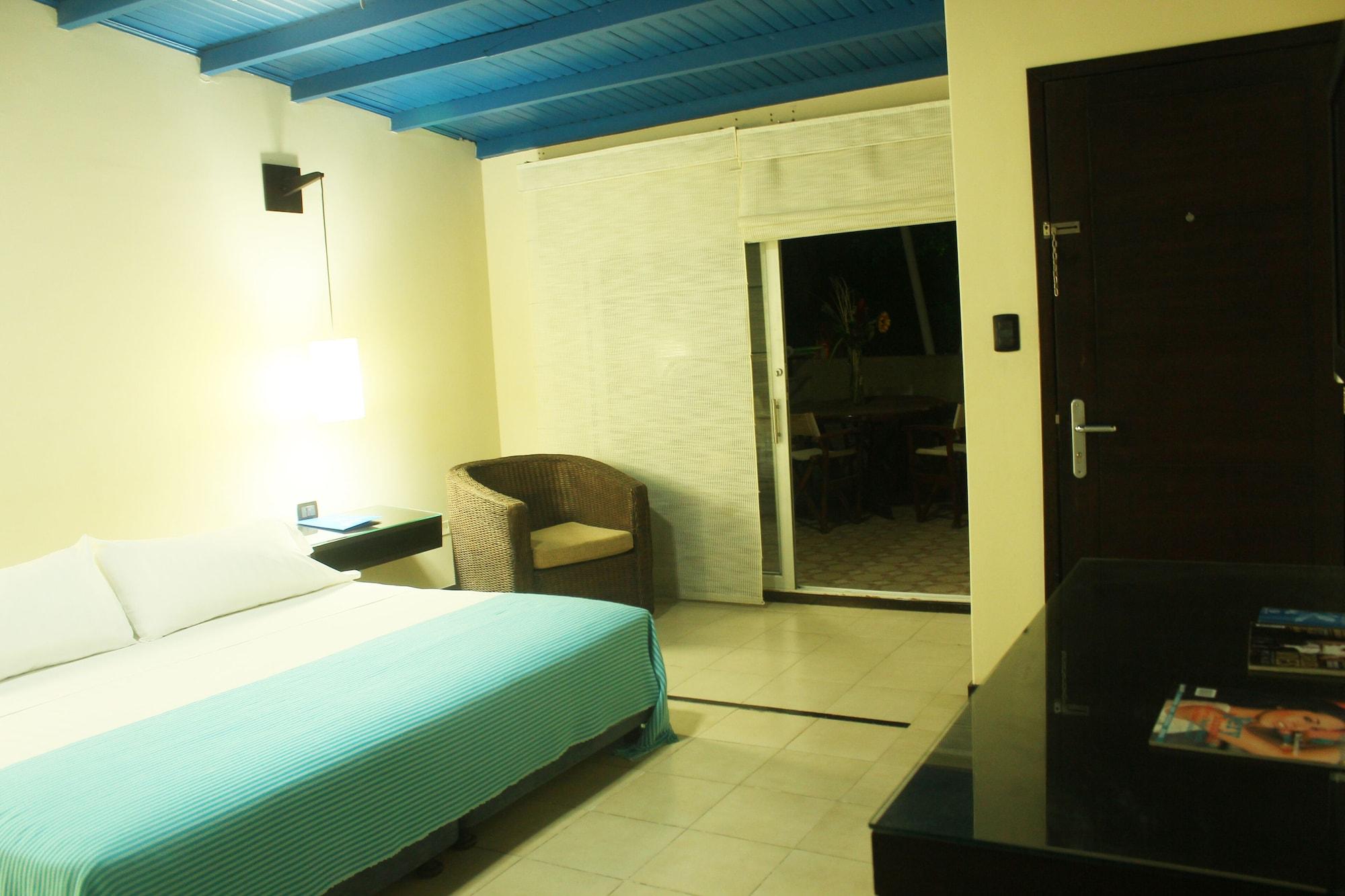 Hotel Santorini Express Y Cabanas Santa Marta  Exterior foto